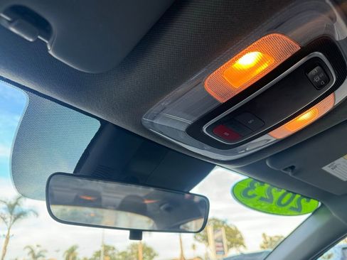 Used 2023 Hyundai Elantra SEL image 30