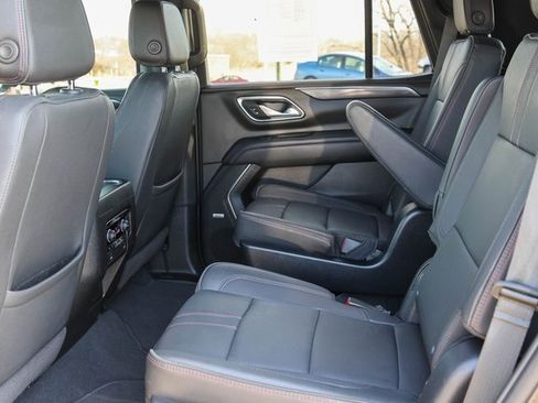 Used 2022 Chevrolet Tahoe RST w/ Luxury Package image 17