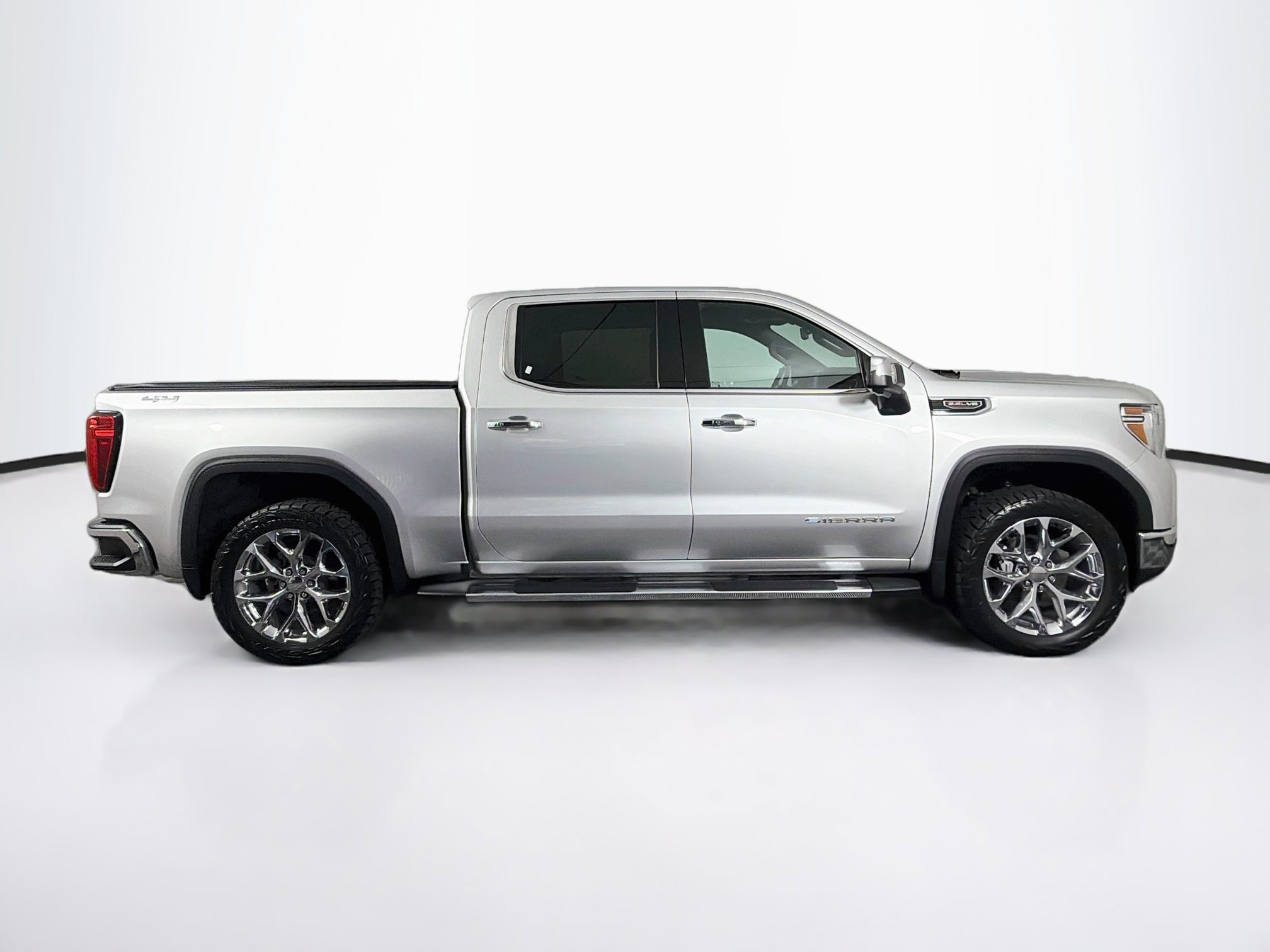 Used 2020 GMC Sierra 1500 SLT w/ SLT Premium Plus Package AWD/4WD image 10