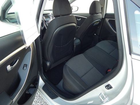 Used 2013 Hyundai Elantra GT image 13