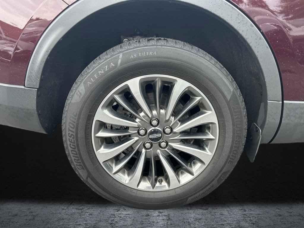 Used 2020 Lincoln Nautilus Reserve AWD/4WD image 25