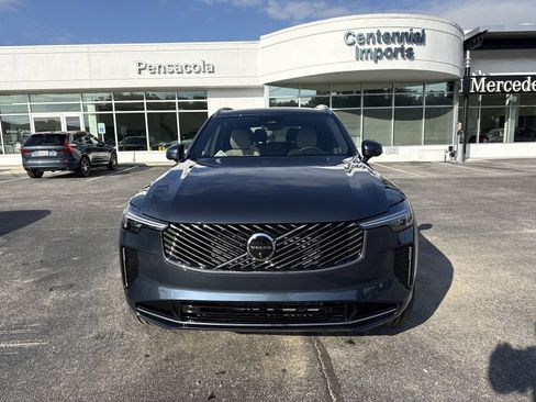 New 2026 Volvo XC90 B6 Plus image 8