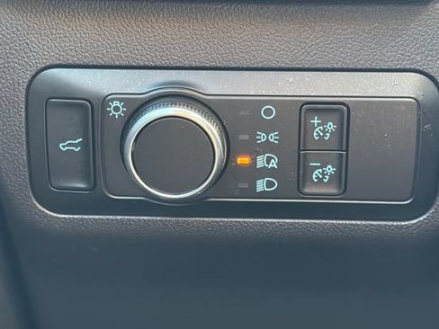 Used 2025 Ford Escape Active FWD image 30