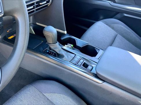 Used 2025 Toyota Camry LE FWD image 16