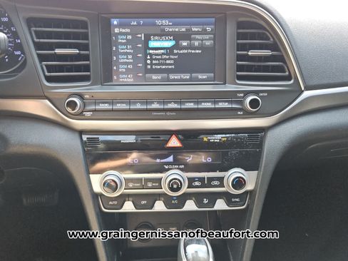 Used 2020 Hyundai Elantra SEL w/ Cargo Package (C1) FWD image 8