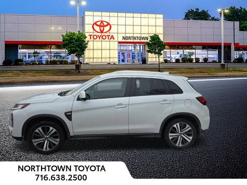 Used 2021 Mitsubishi Outlander Sport ES image 14