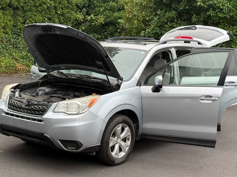 Used 2014 Subaru Forester 2.5i Premium w/ All-Weather Package AWD/4WD image 6