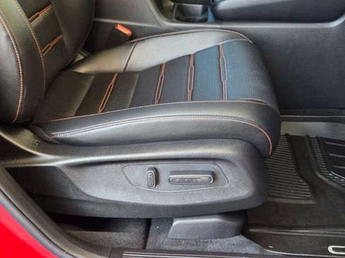 Used 2025 Honda CR-V Sport Touring image 28