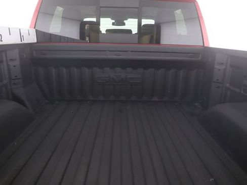 Used 2024 GMC Sierra 1500 SLT w/ SLT Premium Plus Package AWD/4WD image 30