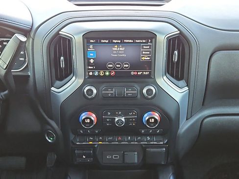 Used 2021 GMC Sierra 1500 SLT image 21