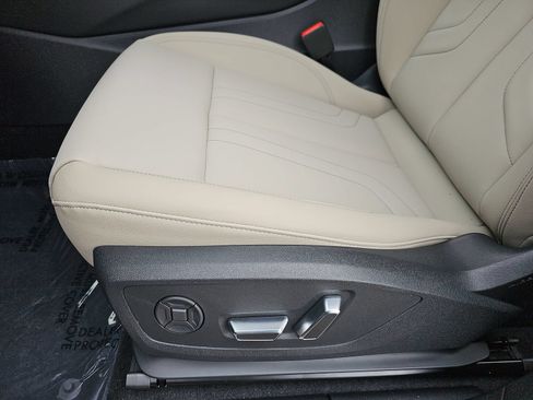 New 2026 Audi Q3 quattro 2.0T AWD/4WD image 31