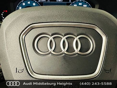 Certified 2025 Audi Q3 2.0T Premium w/ Convenience Package AWD/4WD image 20