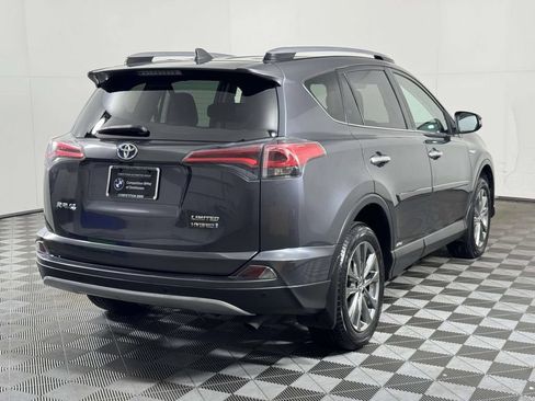 Used 2018 Toyota RAV4 Limited w/ Advanced Technology Package AWD/4WD image 10