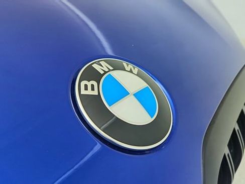 Used 2025 BMW X7 M60i image 16