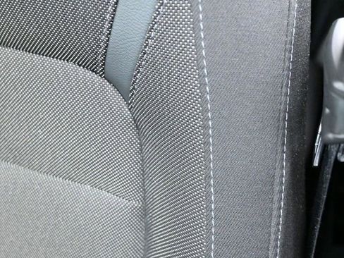 Used 2024 Honda CR-V EX image 12