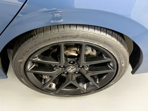 Used 2025 Honda Civic Sport image 28