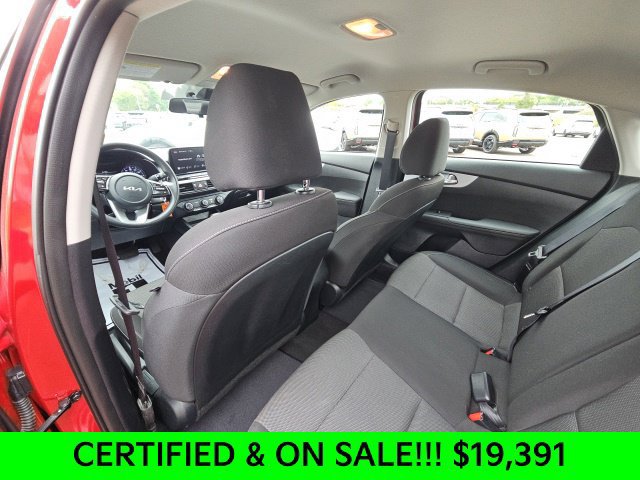 Used 2024 Kia Forte LXS w/ LXS Technology Package FWD image 30