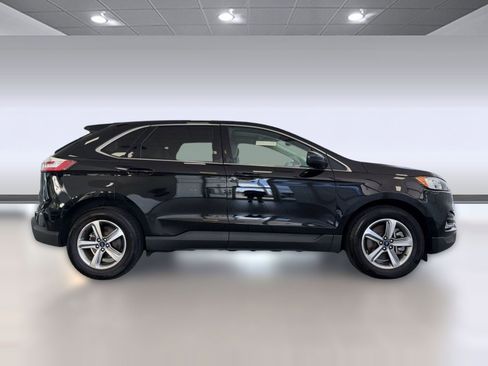 Used 2021 Ford Edge SEL w/ Convenience Package FWD image 8