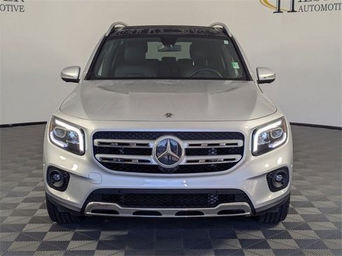 Used 2020 Mercedes-Benz GLB 250 GLB 250 image 3