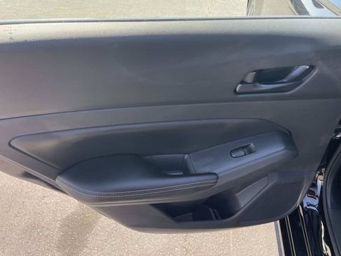 Used 2024 Nissan Altima 2.5 SV FWD image 22