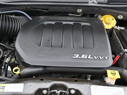 Used 2016 Dodge Grand Caravan SE w/ Quick Order Package 29E SE image 29