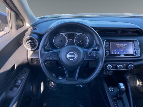 Used 2024 Nissan Kicks S FWD image 12