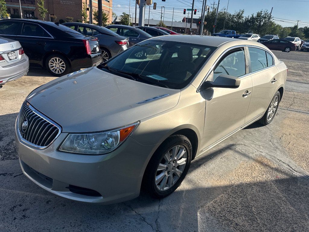 Used 2013 Buick LaCrosse FWD image 1