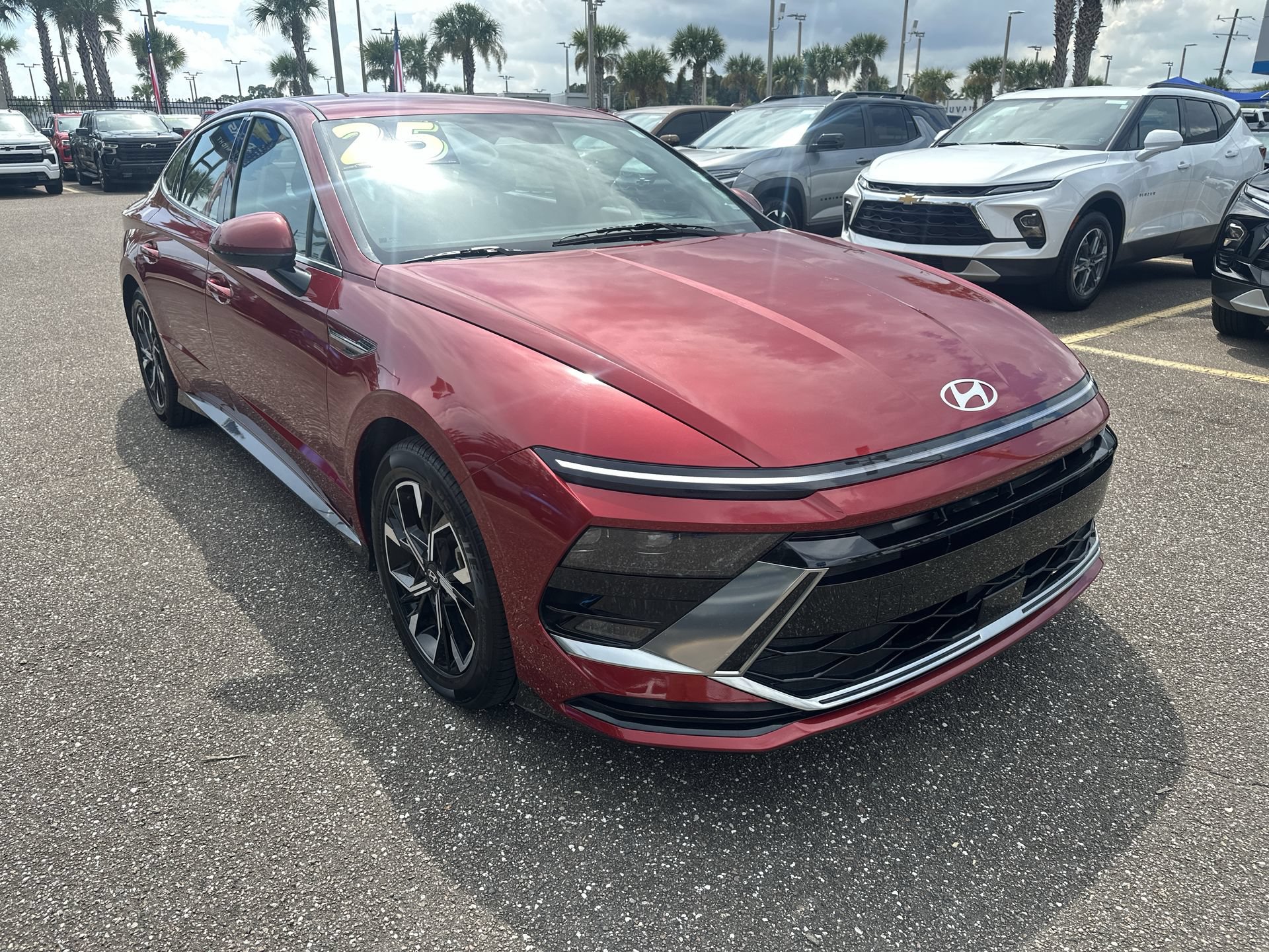 Used 2025 Hyundai Sonata SEL FWD image 10