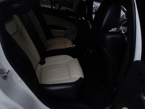 Used 2015 Dodge Charger SXT w/ AWD Plus Group image 15