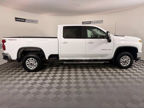 Used 2025 Chevrolet Silverado 2500 LT w/ Convenience Package AWD/4WD image 7