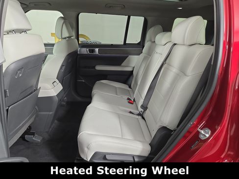 Used 2025 Hyundai Santa Fe Limited AWD/4WD image 12