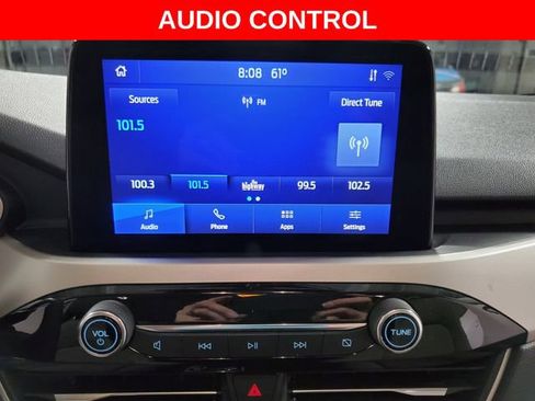 Used 2022 Ford Escape SE image 18