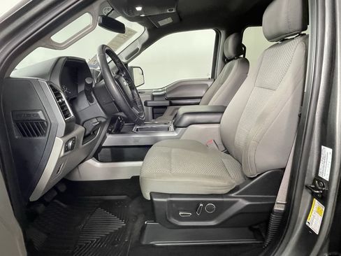 Used 2016 Ford F150 XLT w/ Equipment Group 302A Luxury AWD/4WD image 10