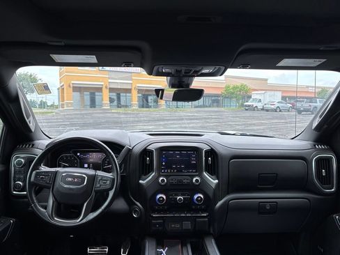 Used 2021 GMC Sierra 1500 AT4 w/ AT4 Premium Package AWD/4WD image 12