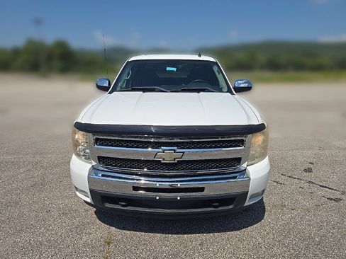 Used 2009 Chevrolet Silverado 1500 LT w/ Power Pack Plus RWD image 7