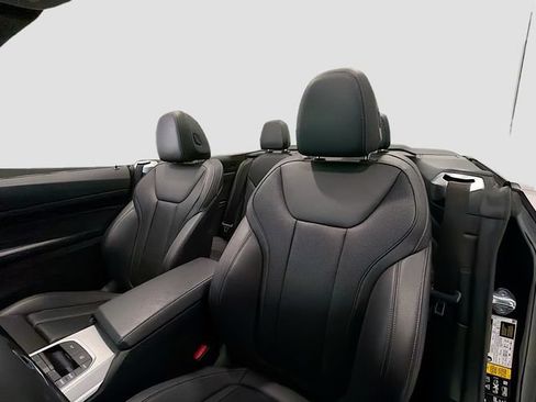 Used 2024 BMW 430i xDrive Convertible AWD/4WD image 19