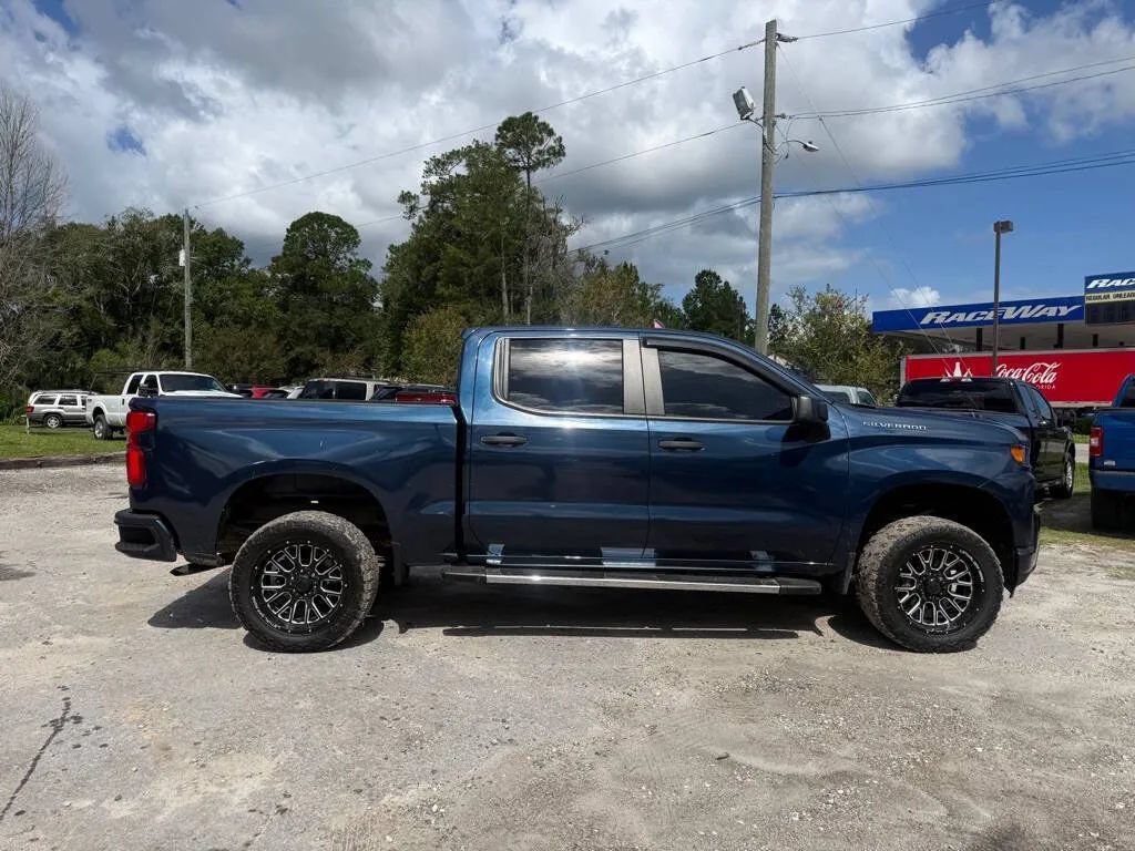 Used 2022 Chevrolet Silverado 1500 Custom AWD/4WD image 4