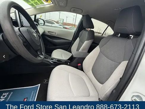 Used 2021 Toyota Corolla LE FWD image 10