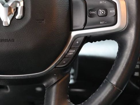 Used 2023 RAM 1500 Big Horn AWD/4WD image 24