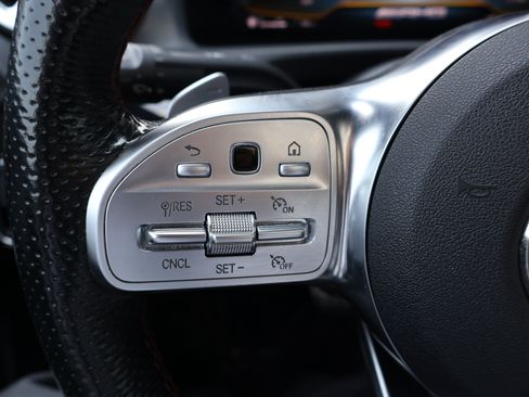 Used 2021 Mercedes-Benz CLA 35 AMG 4MATIC image 32