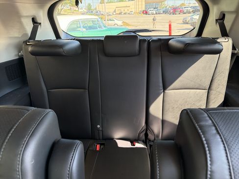 Used 2025 Toyota Grand Highlander AWD Hybrid image 12