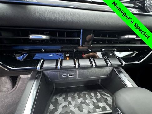 New 2025 GMC Canyon Elevation image 18