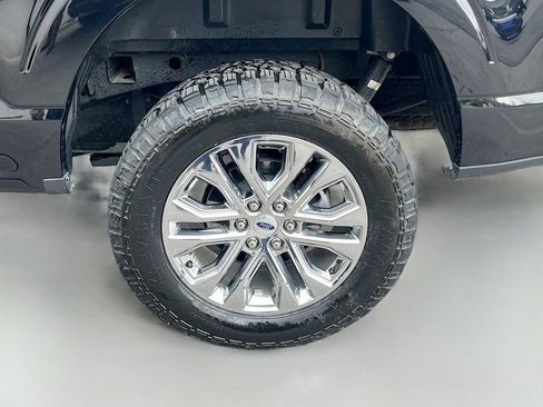 Used 2025 Ford F150 Lariat w/ Equipment Group 502A High image 32