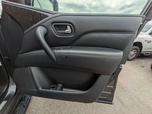 Used 2024 INFINITI QX80 Luxe AWD/4WD image 19