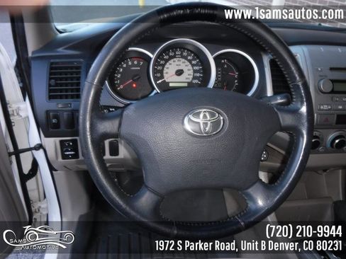 Used 2005 Toyota Tacoma 4x4 Access Cab image 16