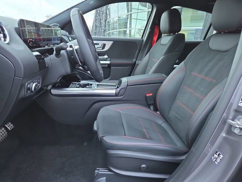 Certified 2025 Mercedes-Benz GLA 35 AMG GLA 35 AMG image 10