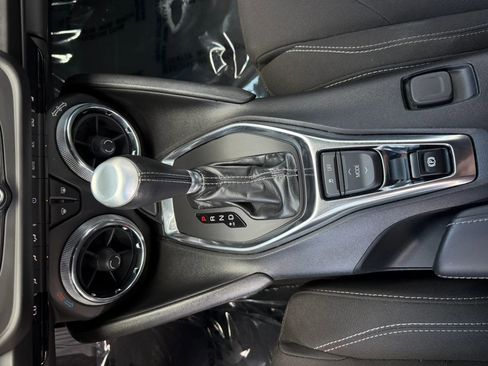 Used 2019 Chevrolet Camaro LT RWD image 20