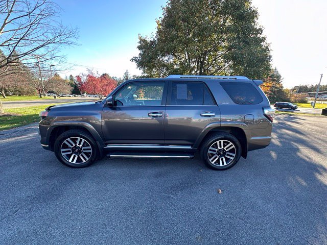 Used 2021 Toyota 4Runner Limited AWD/4WD image 6