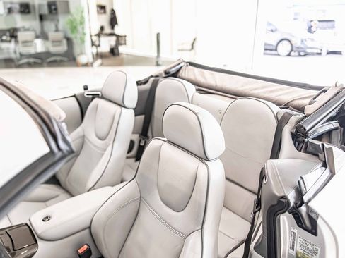 Used 2002 Aston Martin DB7 Vantage image 19