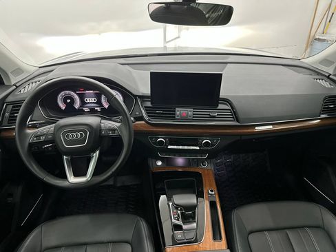 Used 2022 Audi Q5 2.0T Premium Plus w/ Premium Plus Package AWD/4WD image 24